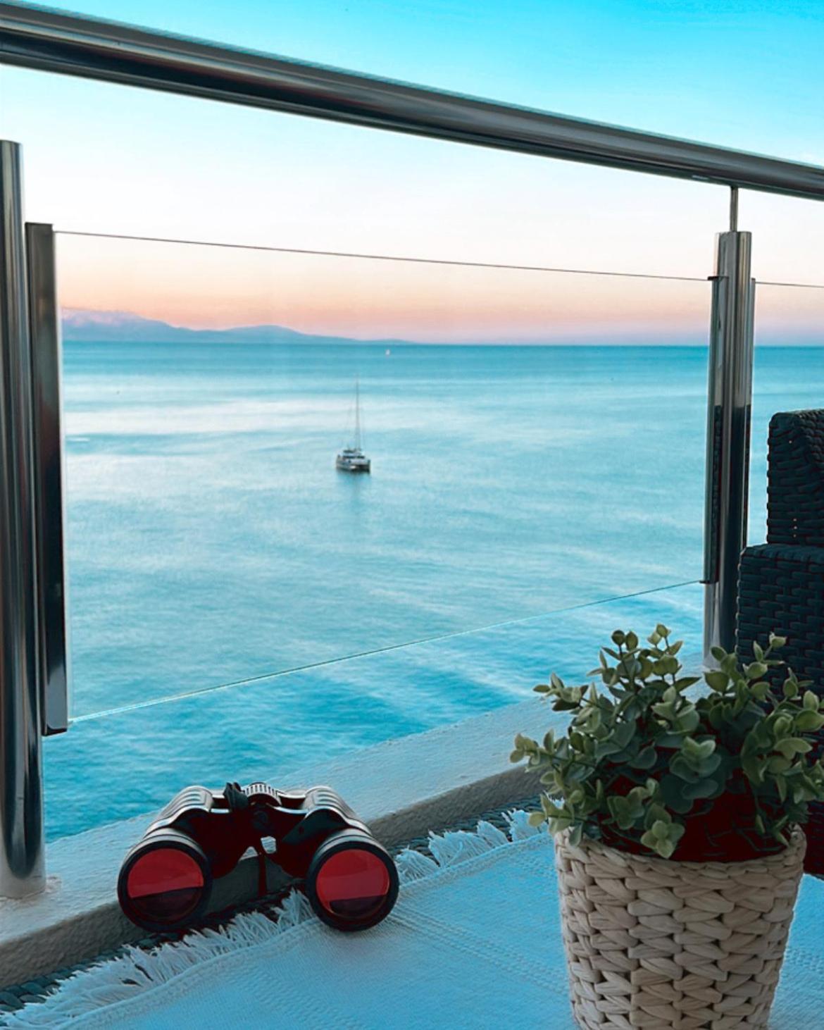 Appartement Amazing Frontline Sea Views Castillo Del Vigia *
