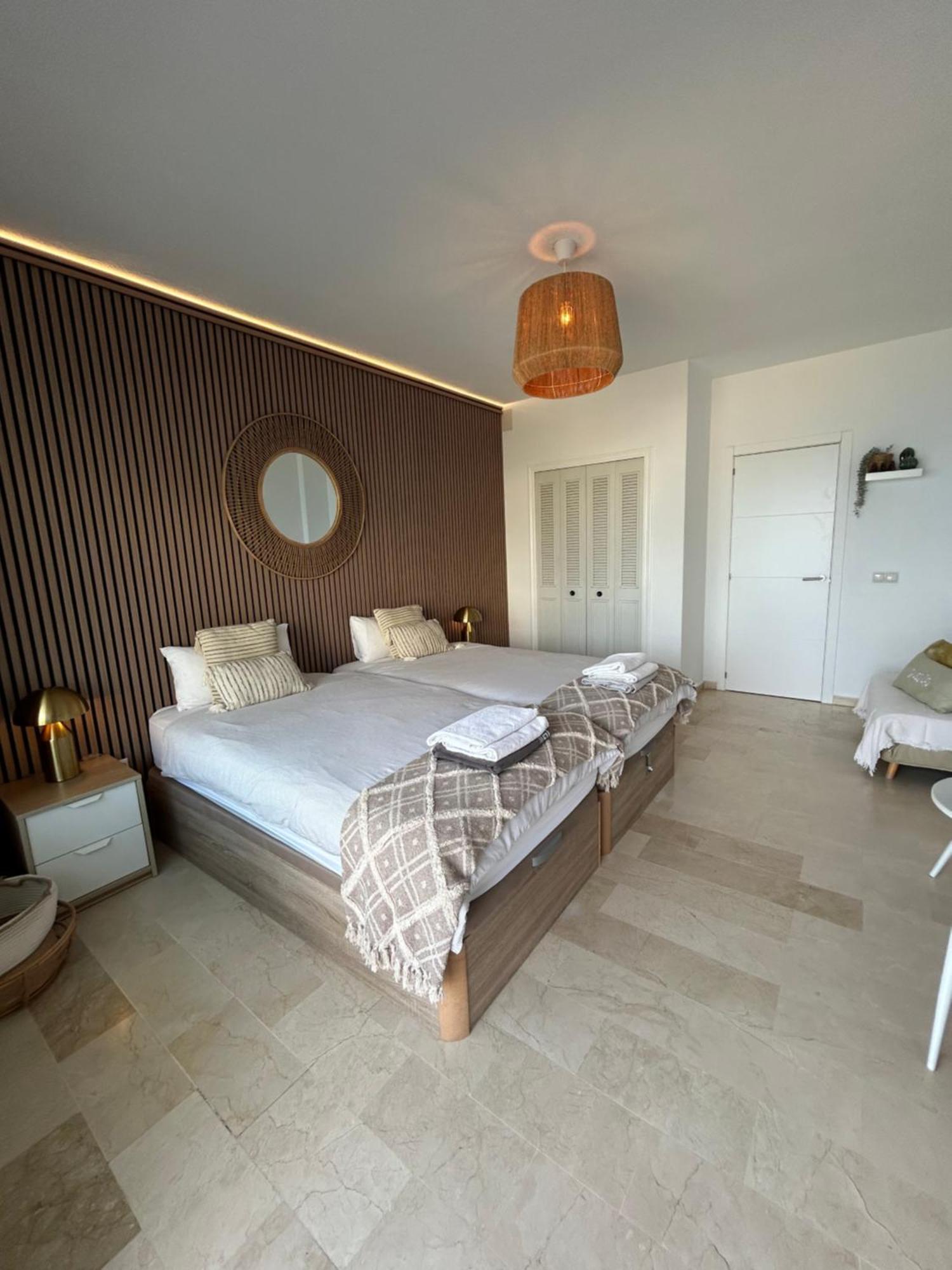 Amazing Frontline Sea Views Castillo Del Vigia Appartement